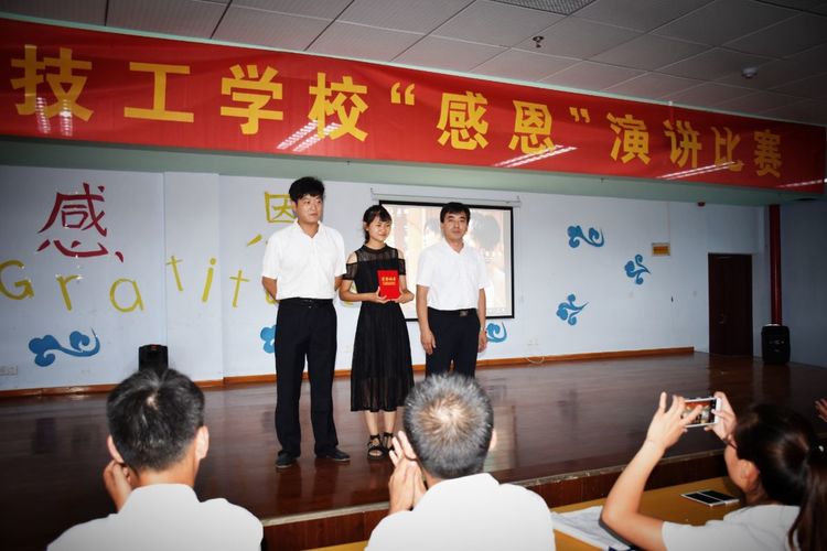 c80fc2c9996000019546510056005370.jpg