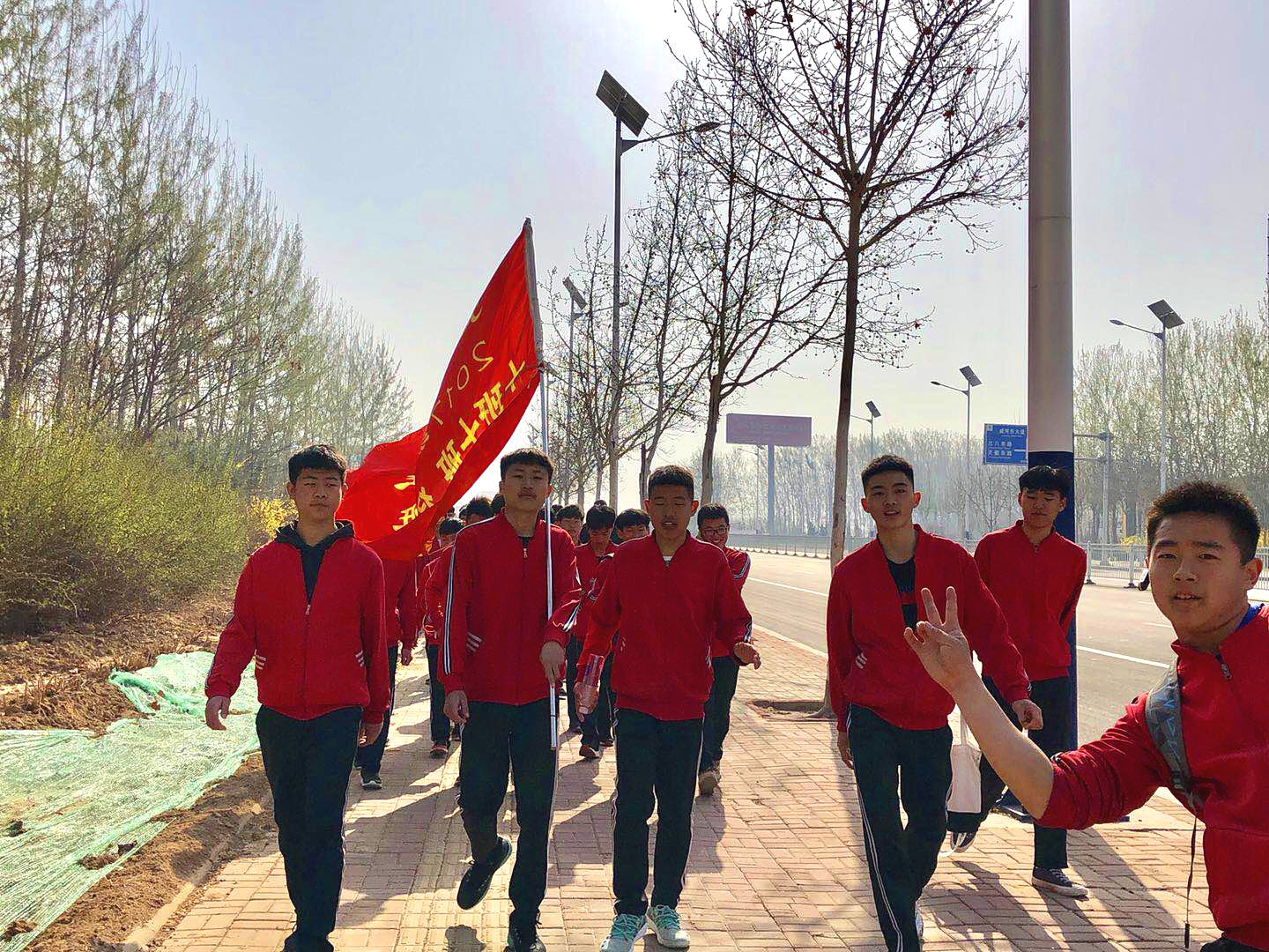 微信图片_20190326164917_看图王.jpg